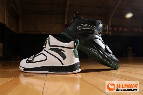 内特第一代战靴安踏推出凯文加(图1)