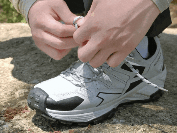 定爬山但是爱穿山地鞋？松弛到底的年轻人：