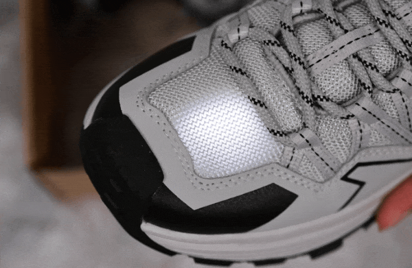 定爬山但是爱穿山地鞋?松弛到底的年轻人:不一(图13) 定爬山但是爱穿山地鞋?松弛到底的年轻人:不一(图13)